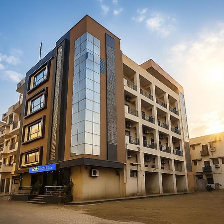 Fabhotel The Diamond Ghaziabad Exterior foto