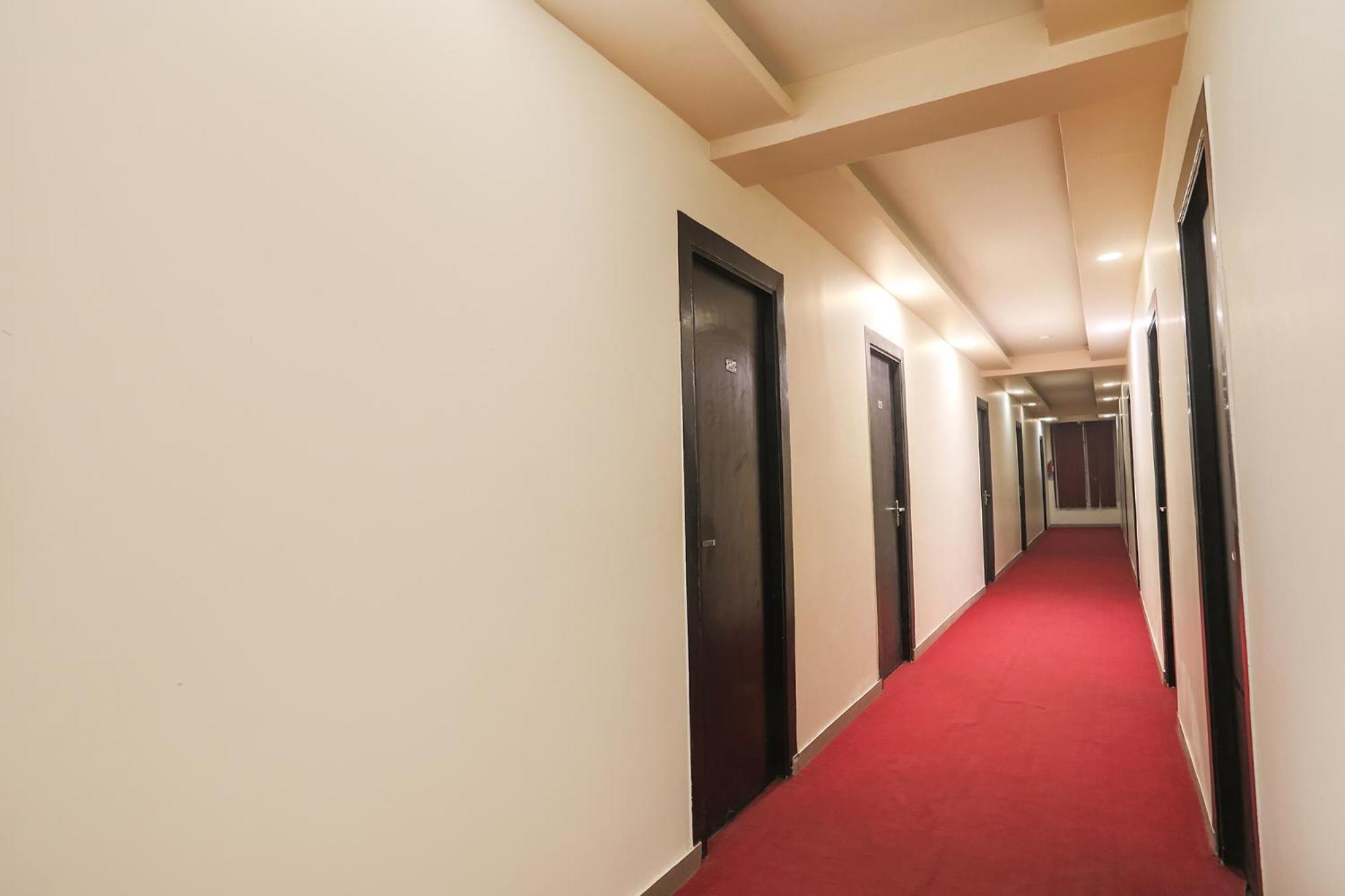 Fabhotel The Diamond Ghaziabad Exterior foto