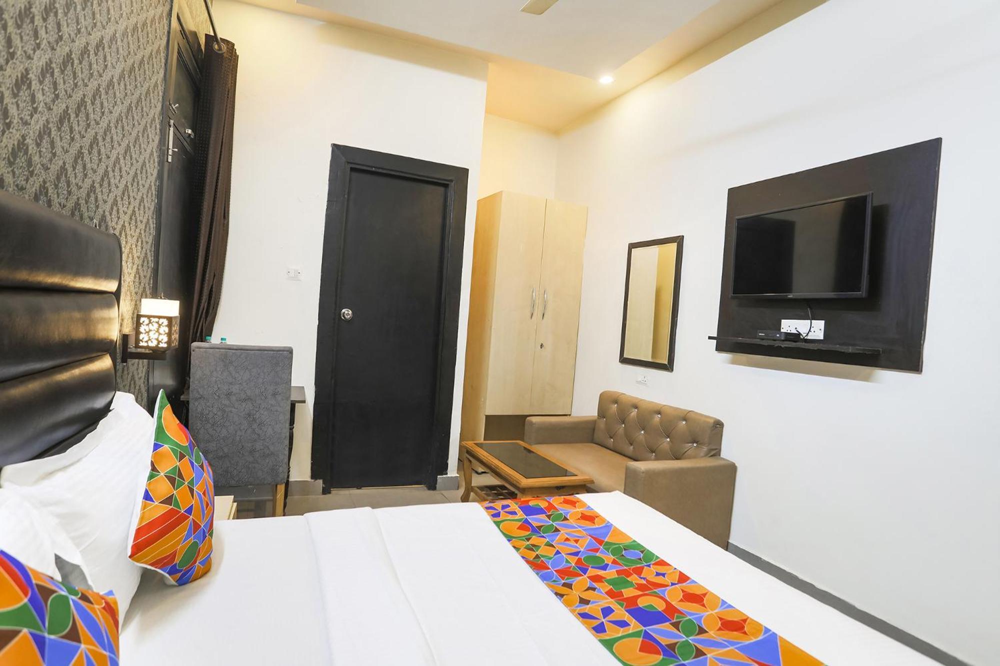 Fabhotel The Diamond Ghaziabad Exterior foto