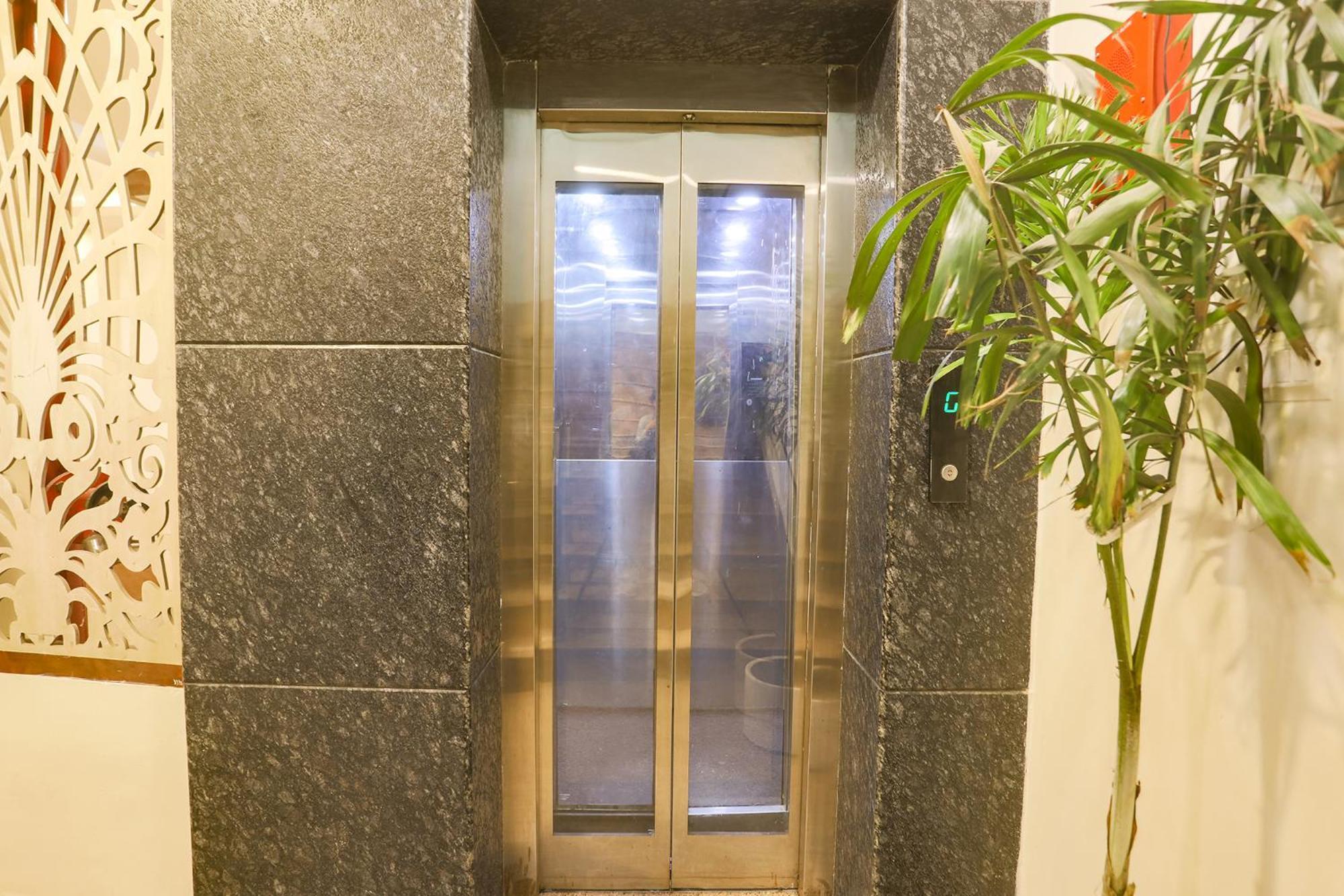 Fabhotel The Diamond Ghaziabad Exterior foto