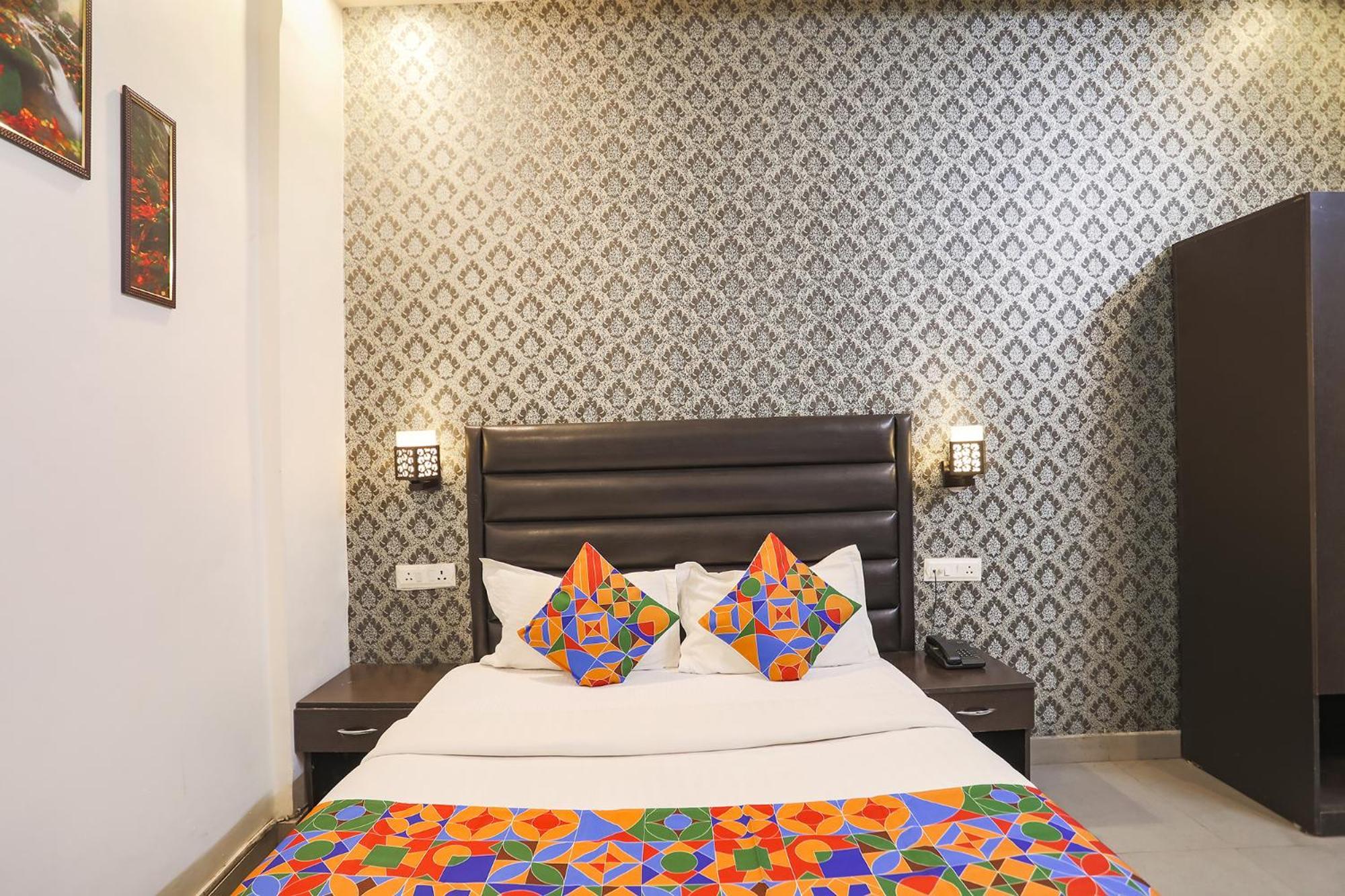 Fabhotel The Diamond Ghaziabad Exterior foto